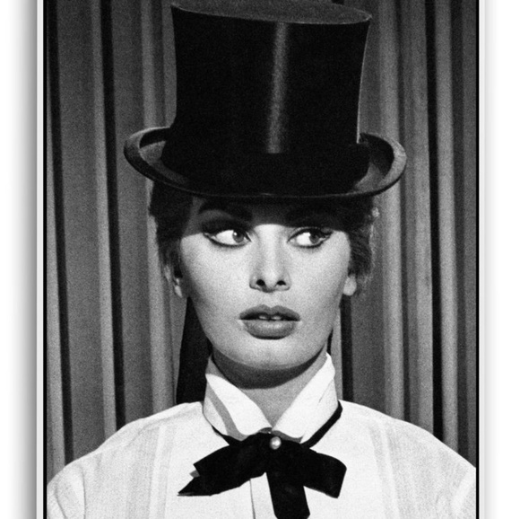 Meet your Posher, Sonja - Picture 1 of 1